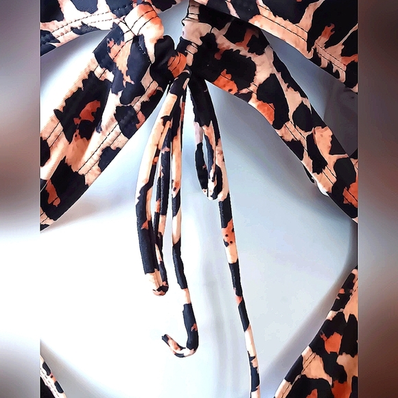 HOT! Cut-out One Piece Swimsuit 2XL Leopard Cheetah Plus Sexy Tropical Jungle - Picture 6 of 9